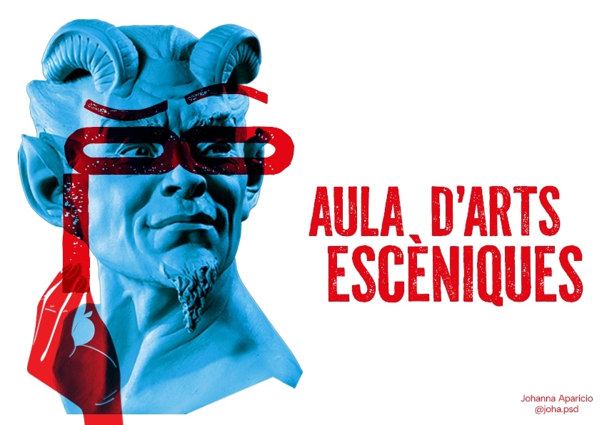 Una escultura blava i lletres rojes